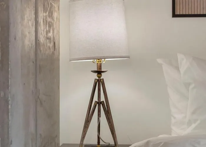 Hotel Chic 4-bedroom With Skyline Views & Amenities Chicago